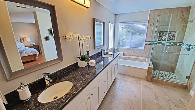 Master Bathroom - Photo Gallery Preview